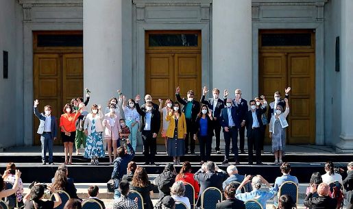 13 carteras ministeriales estarán presididas por integrantes de la comunidad universitaria