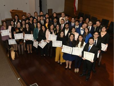 La generación 2017 de kinesiólogos de la Universidad de Chile