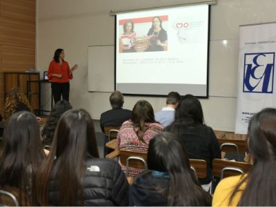 La profesora Villanueva dio a conocer que ya se usa en distintas universidades nacionales y del extranjero, en cursos de pre y postgrado.