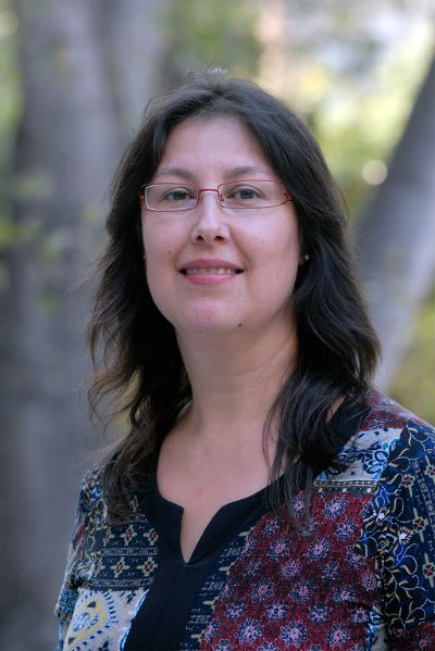 Profesora Olga Toro, directora de Planificación Estratégica y académica de la Escuela de Salud Pública
