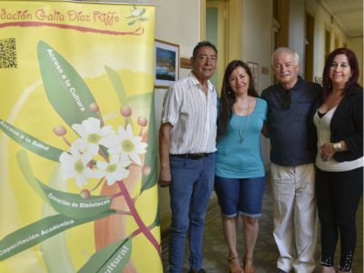 Luis Núñez, Sandra Oyarzo, Héctor Díaz y Mónica Espinoza; todos, miembros de la Fundación Galia Díaz Riffo. 
