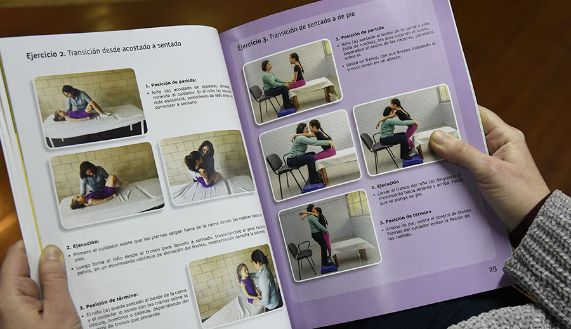 Manual de ejercicios para cuidadores y familias de niños, niñas y adolescentes con enfermedades neuromusculares