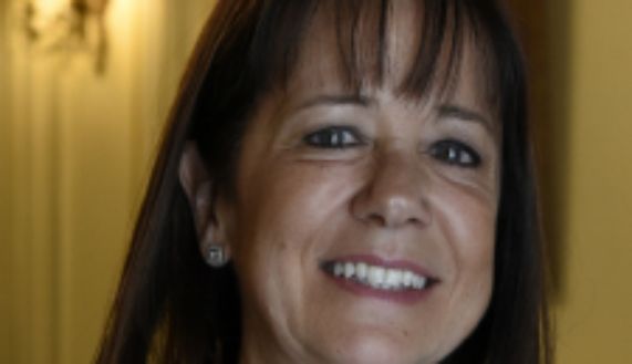 Doctora María Elena Santolaya